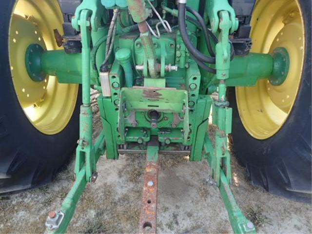 6410 John Deere Tractor w/640 Frontend Loader