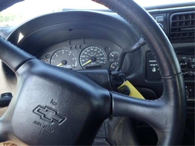 1999 Chevrolet S10 ZR2, 4-WD
