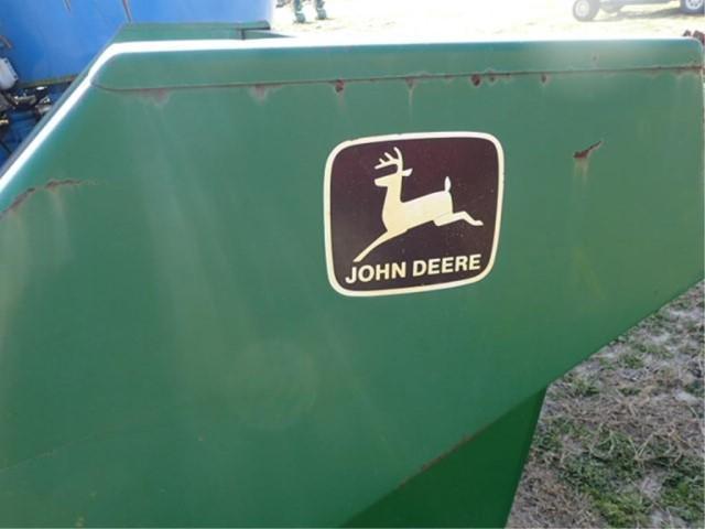 John Deere 343 - 3 Row Corn Head