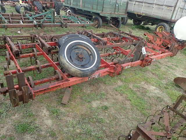 14' Field Cultivator w/ Double Baskets