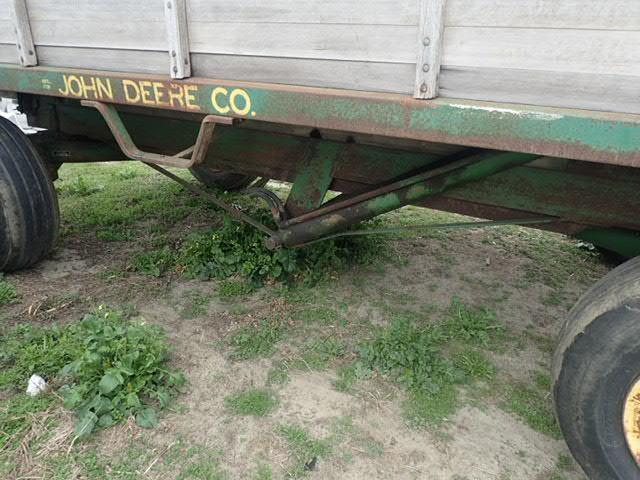 John Deere barge Wagon 12 ton Gear