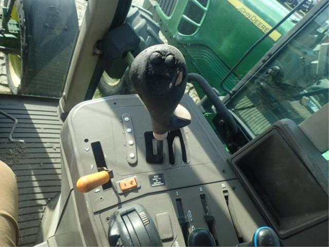 John Deere 7130 Diesel Tractor, Cab, 4 WD