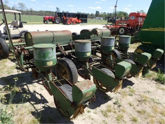 John Deere 4-Row Planter