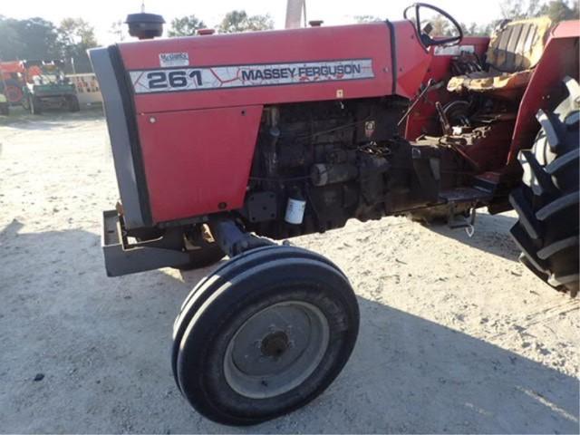 Massey Ferguson 261 Tractor