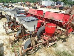 Massey Ferguson 468 Planter