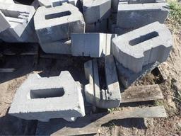 10 Pallets - Approx 175 Retaining Wall Concrete