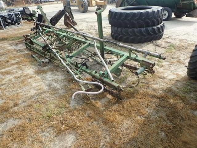 60' Sprayer Boom, 3-Pt. Hitch