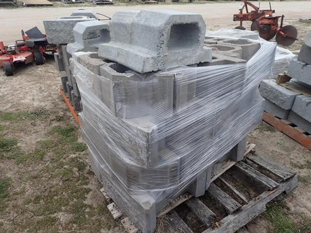 Retaining Wall Blocks - 6 Pallets