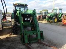 John Deere 7220 Tractor