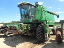 JD 9500 Combine