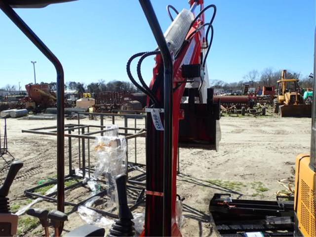 Mini Excavator QK30R