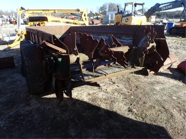 New Idea Manure Spreader