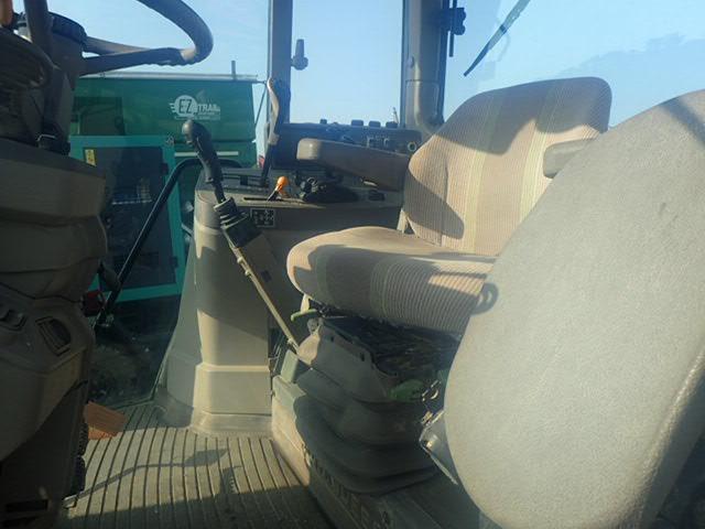 John Deere 7230 Tractor Cab