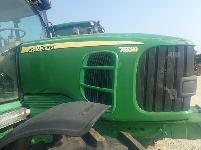 John Deere 7230 Tractor Cab