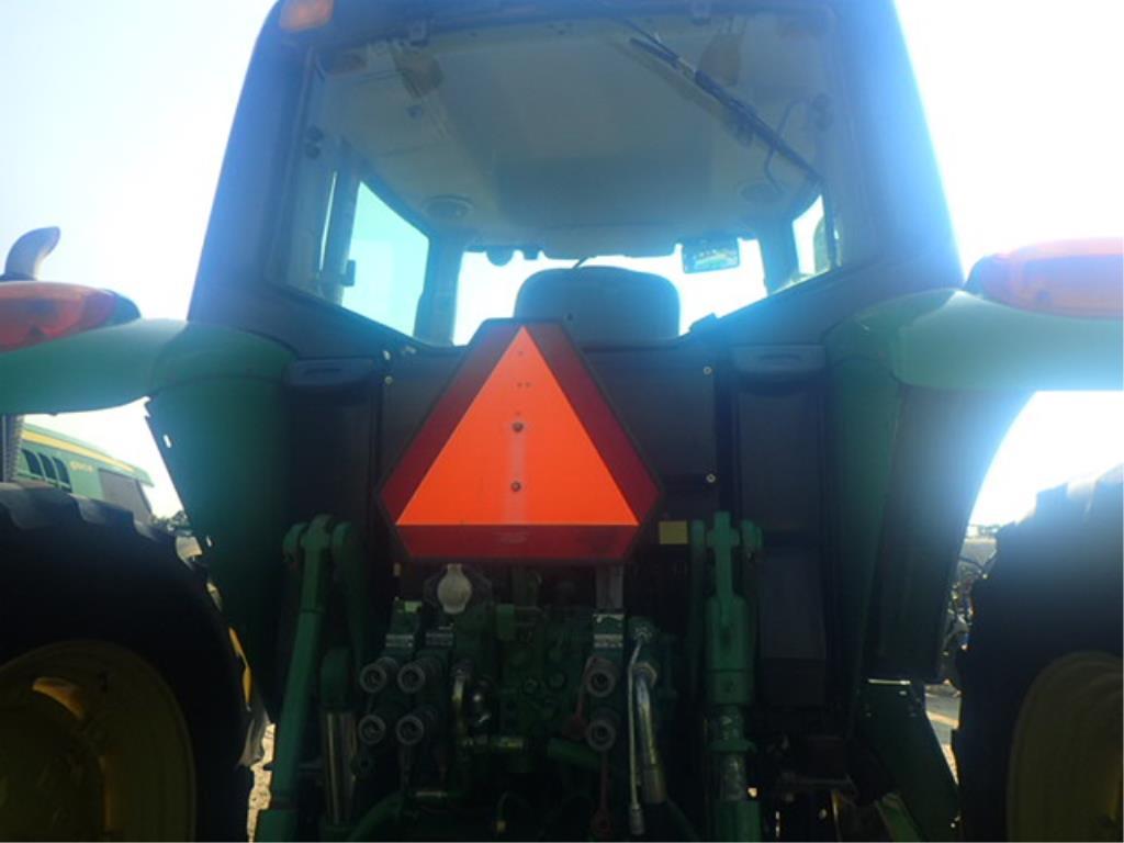 John Deere 7230 Tractor Cab