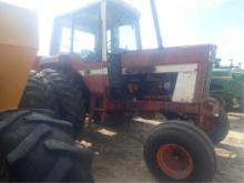 International 1486 Tractor