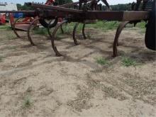King 9 Tine Chisel Plow
