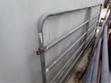 10' Gate