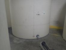 8400 Gal Poly Tank Upright