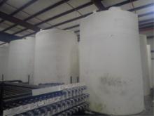 8400 Gal Poly Tank Upright
