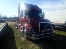2007 Volvo Road Tractor w/ Sleeper