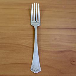Wallace Washington Five Piece Sterling Silver Flatware Set