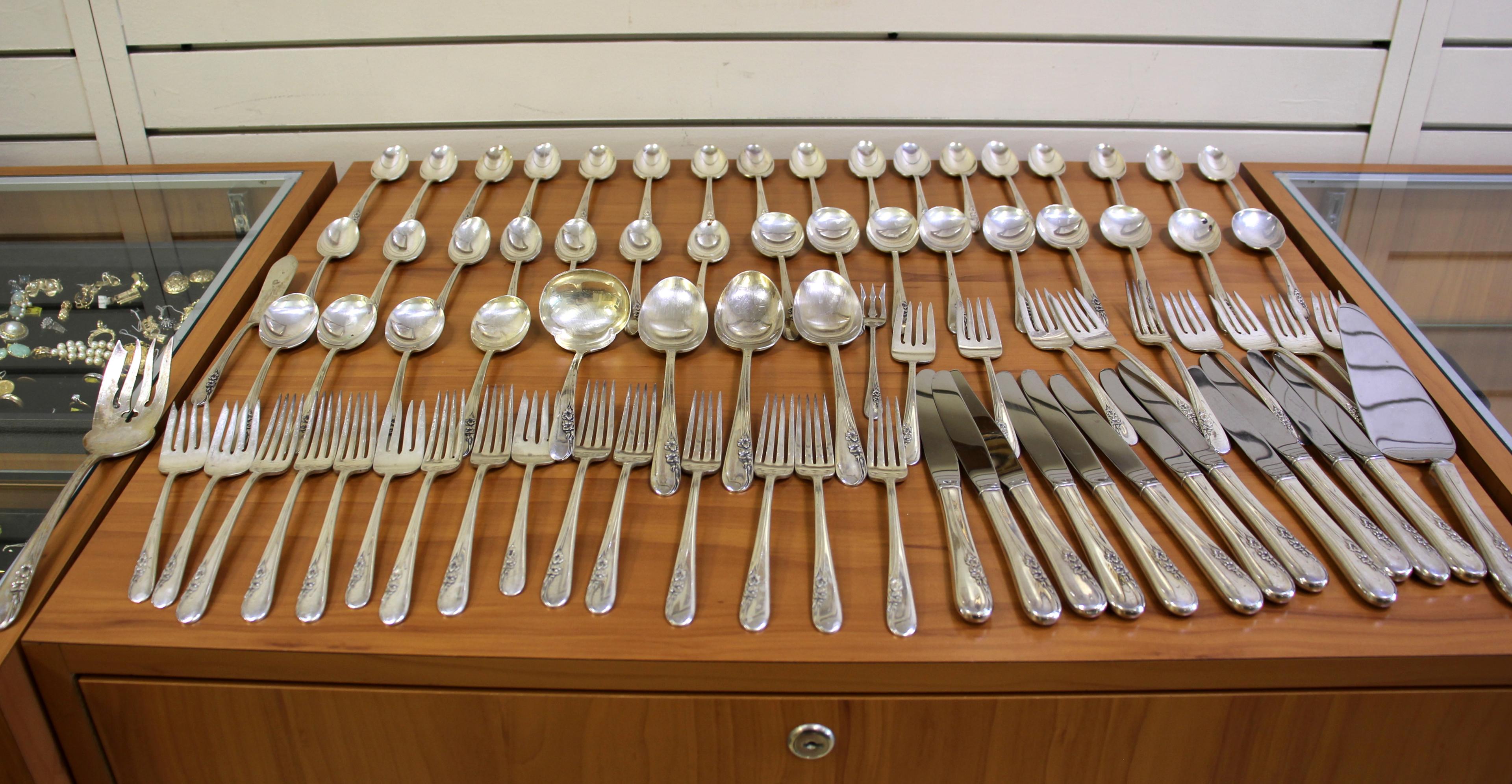 International Silver Blossom Time Sterling Silver 81 Piece Flatware Set