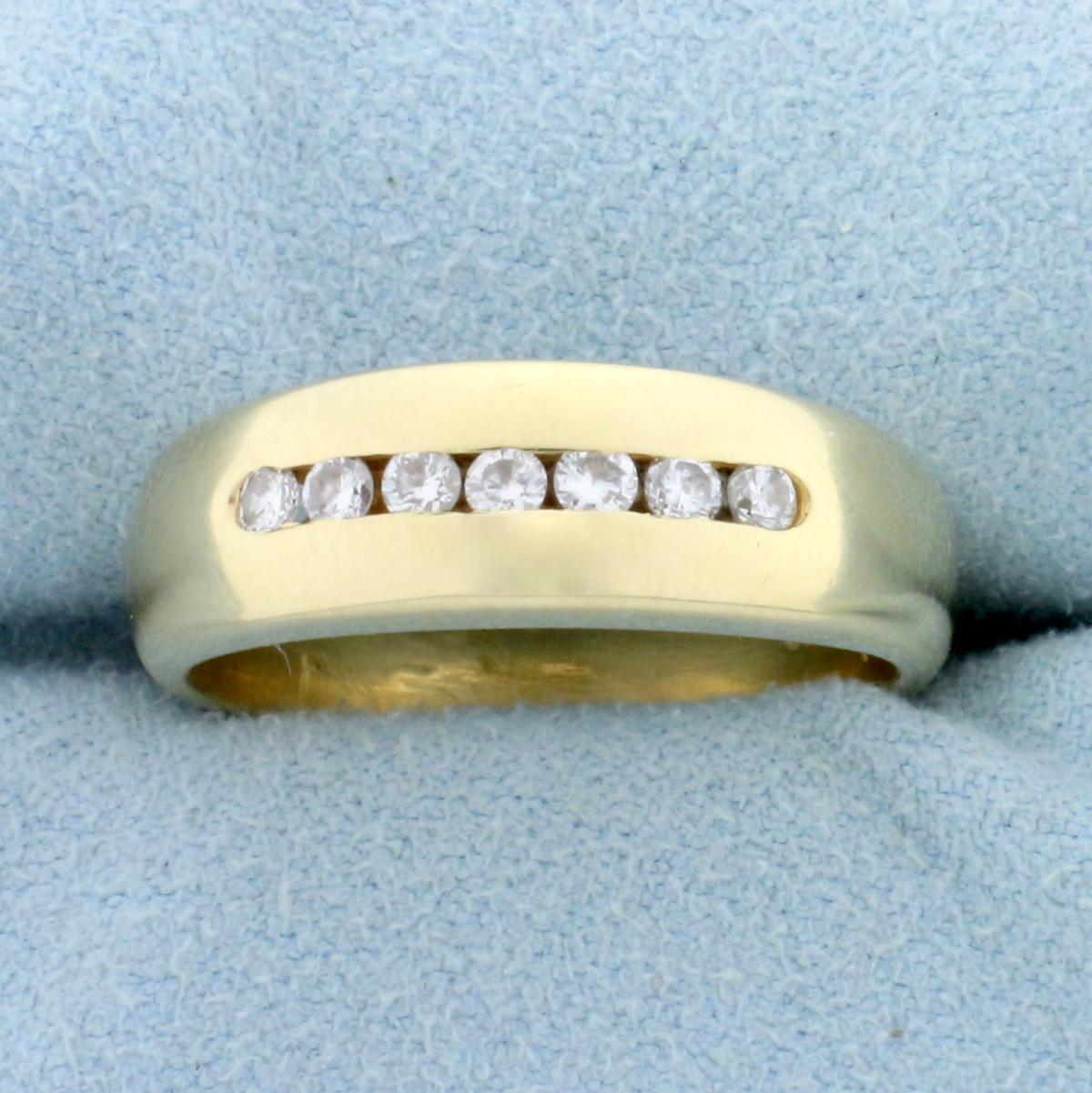 1/4ct Tw Diamond Wedding Or Anniversary Band Ring In 14k Yellow Gold