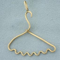 Hanger Design Pendant In 14k Yellow Gold