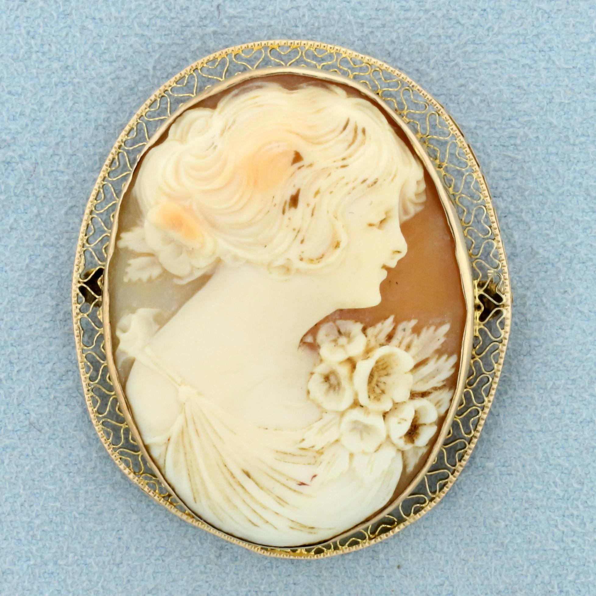 Vintage Cameo Pin In 10k Yellow Gold