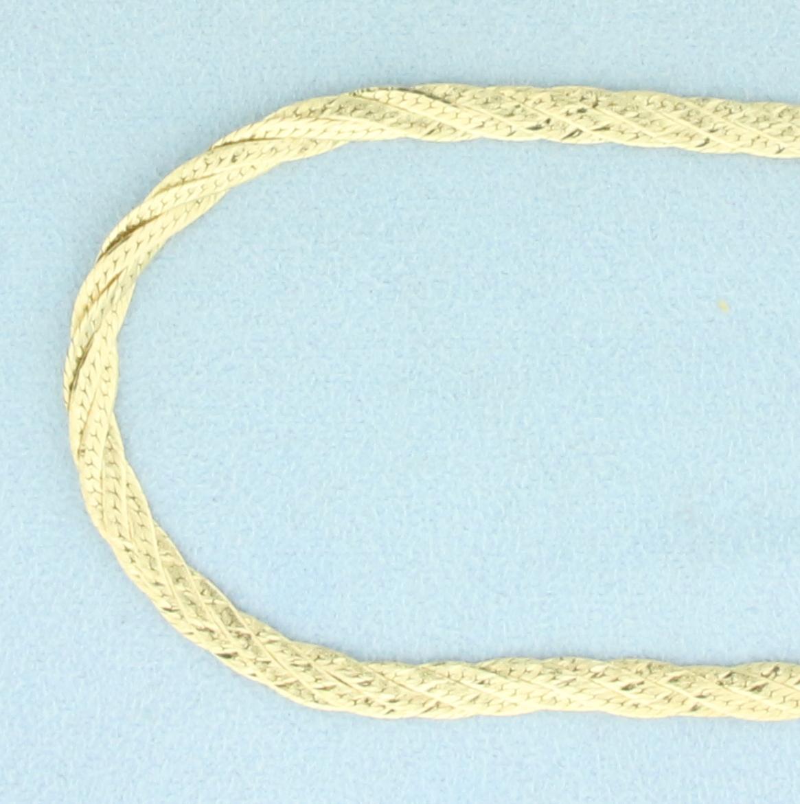 Unique Twisting Herringbone Link Chain Necklace In 14k Yellow Gold