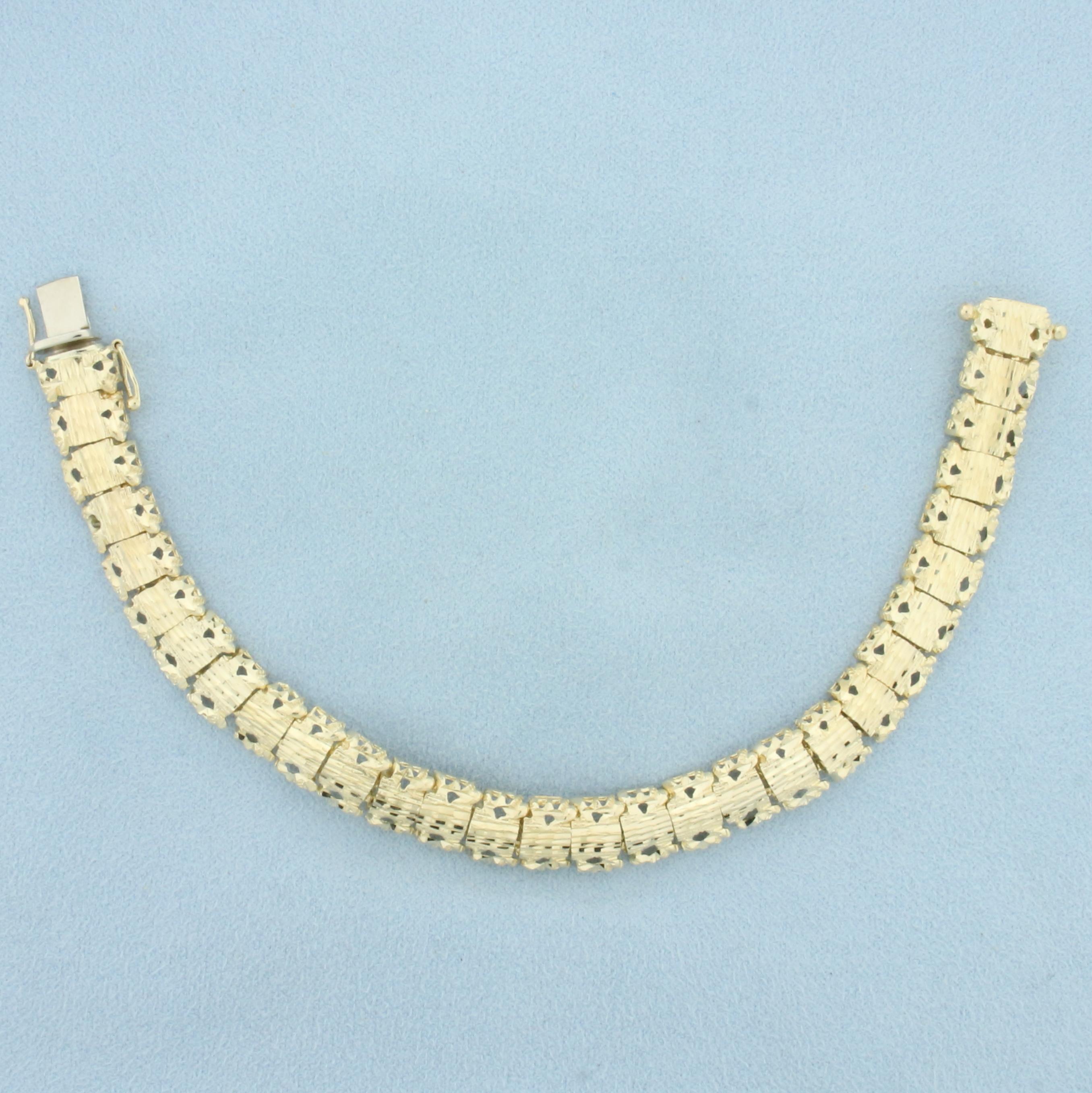 Diamond Cut Link Bracelet In 14k Yellow Gold