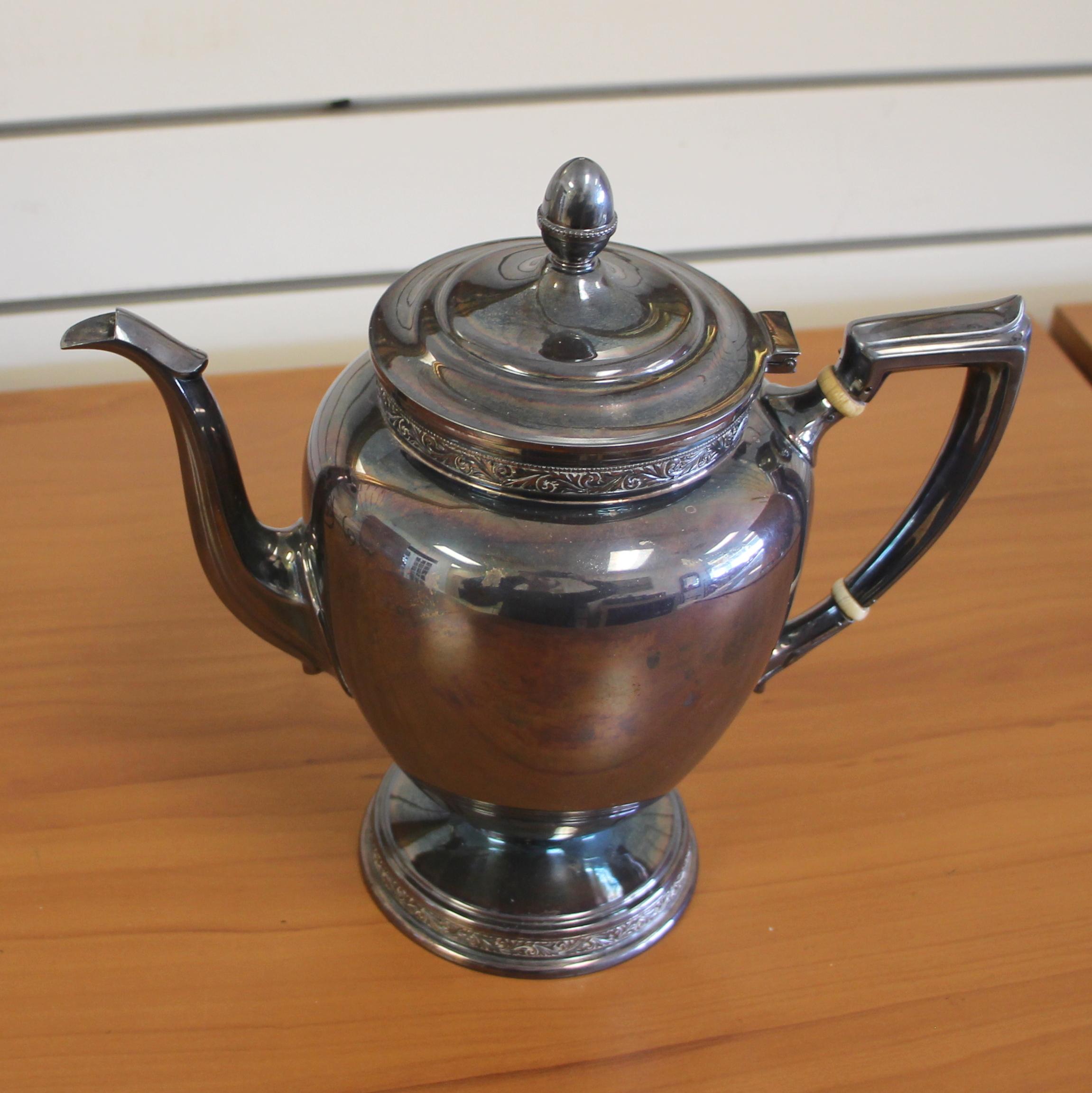 Reed And Barton X610 Sterling Silver Teapot With Lid