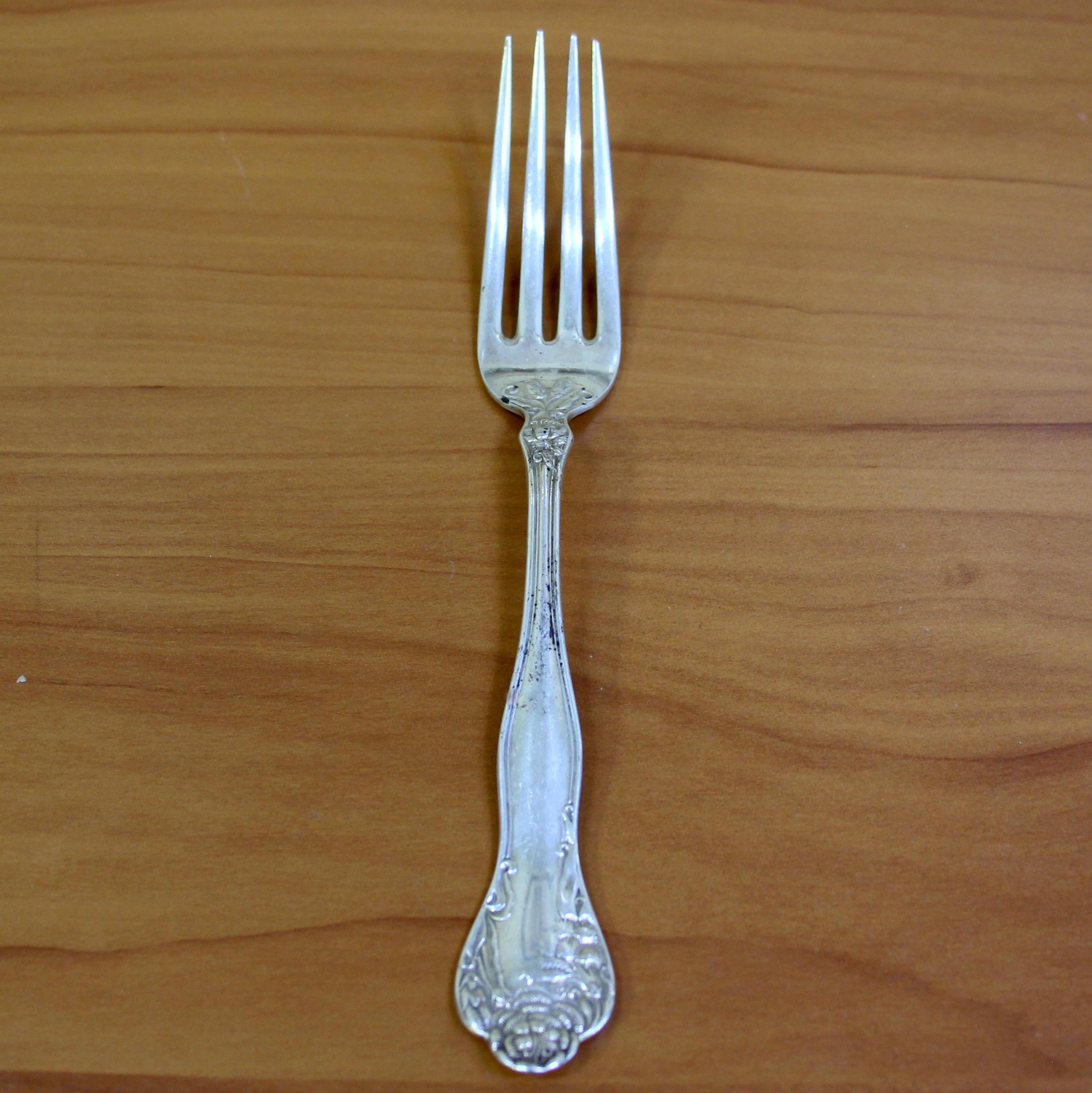 Simpson Hall And Miller Co. Stratford Antique Art Nouveau Twenty Two Piece Sterling Silver Flatware