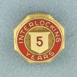 Antique Interlocking 5 Years Enamel Pin In 10k Yellow Gold