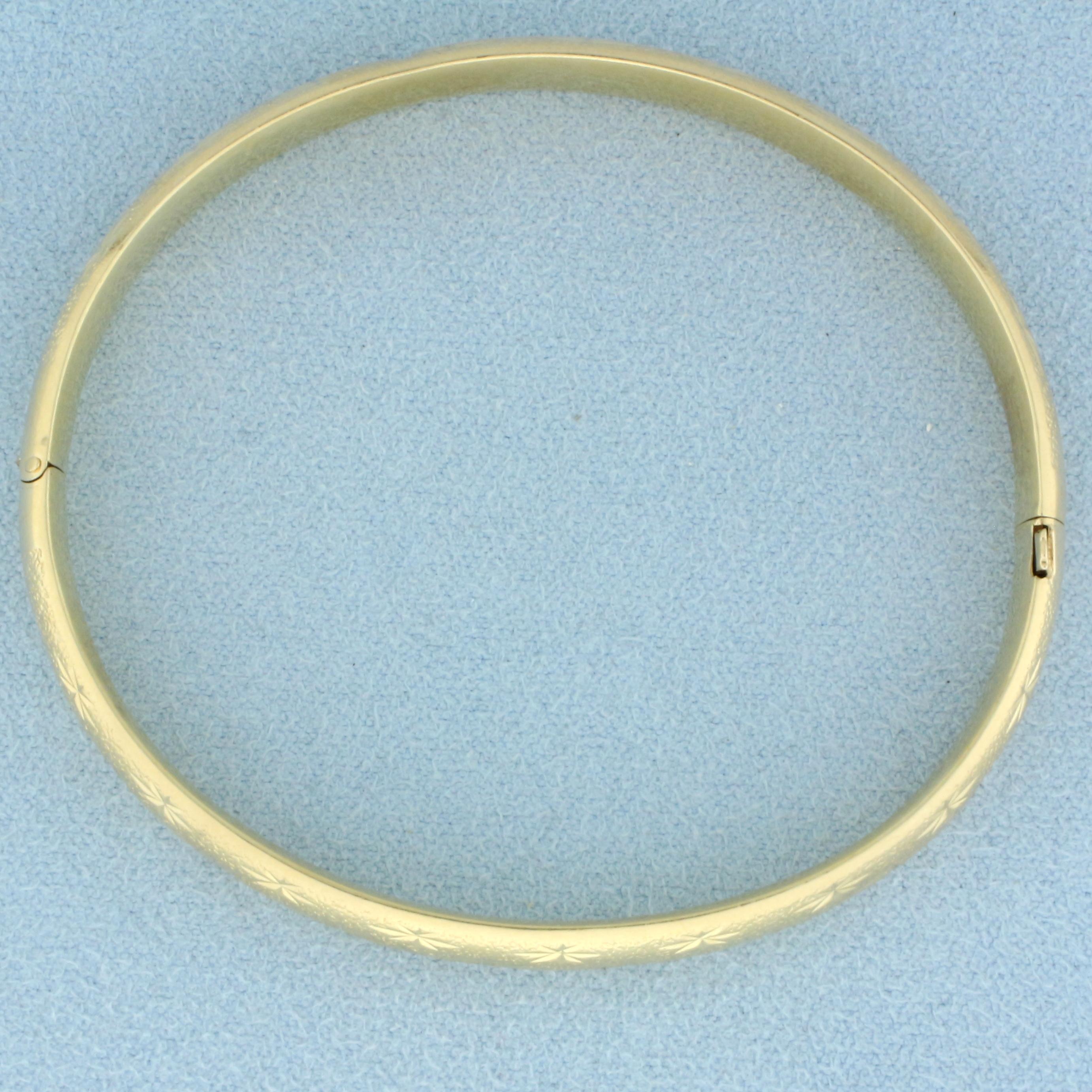 Star Design Bangle Bracelet In 14k Yellow Gold