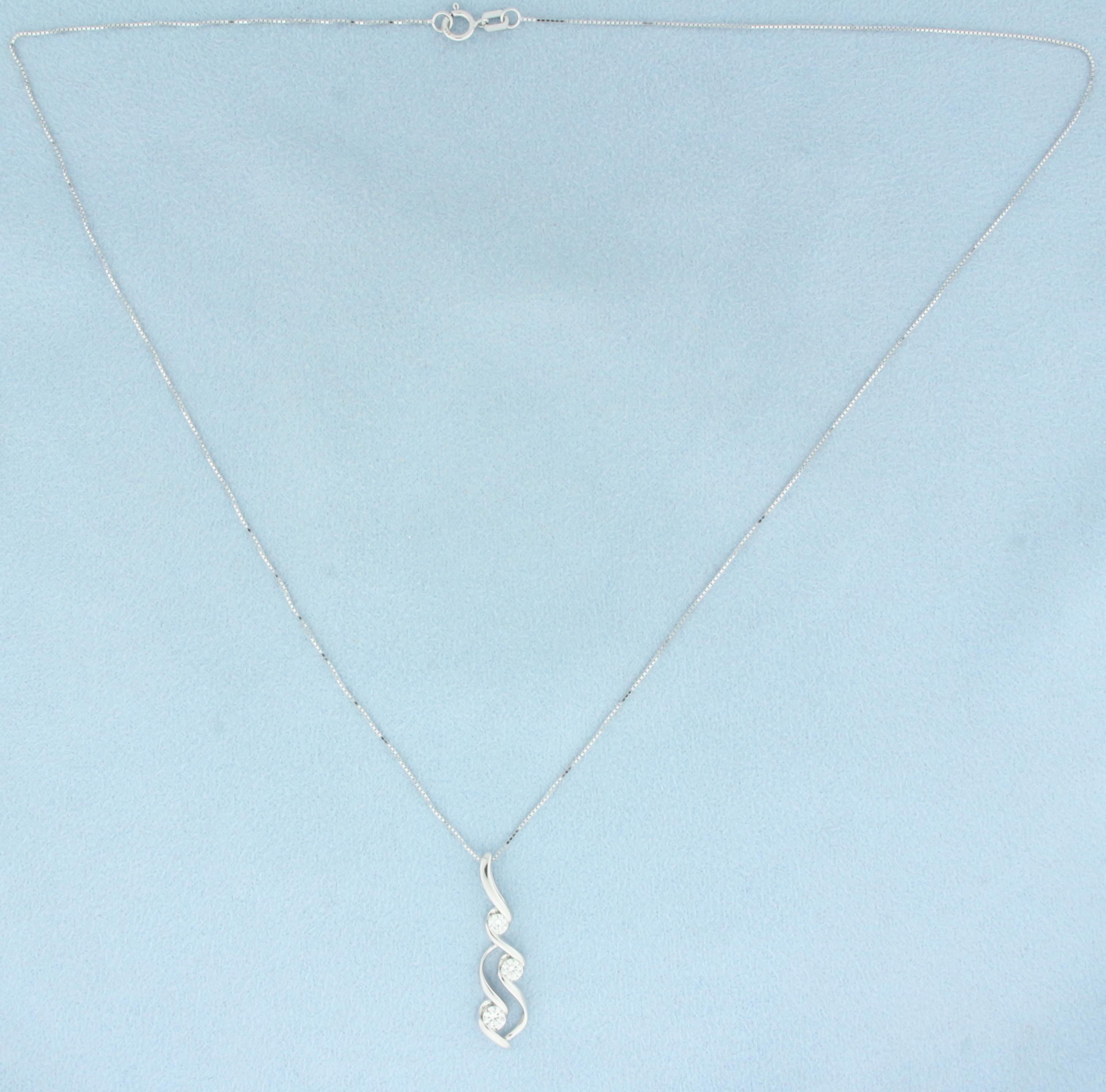 Designer Sirena Diamond Pendant On Box Link Chain Necklace In 14k White Gold