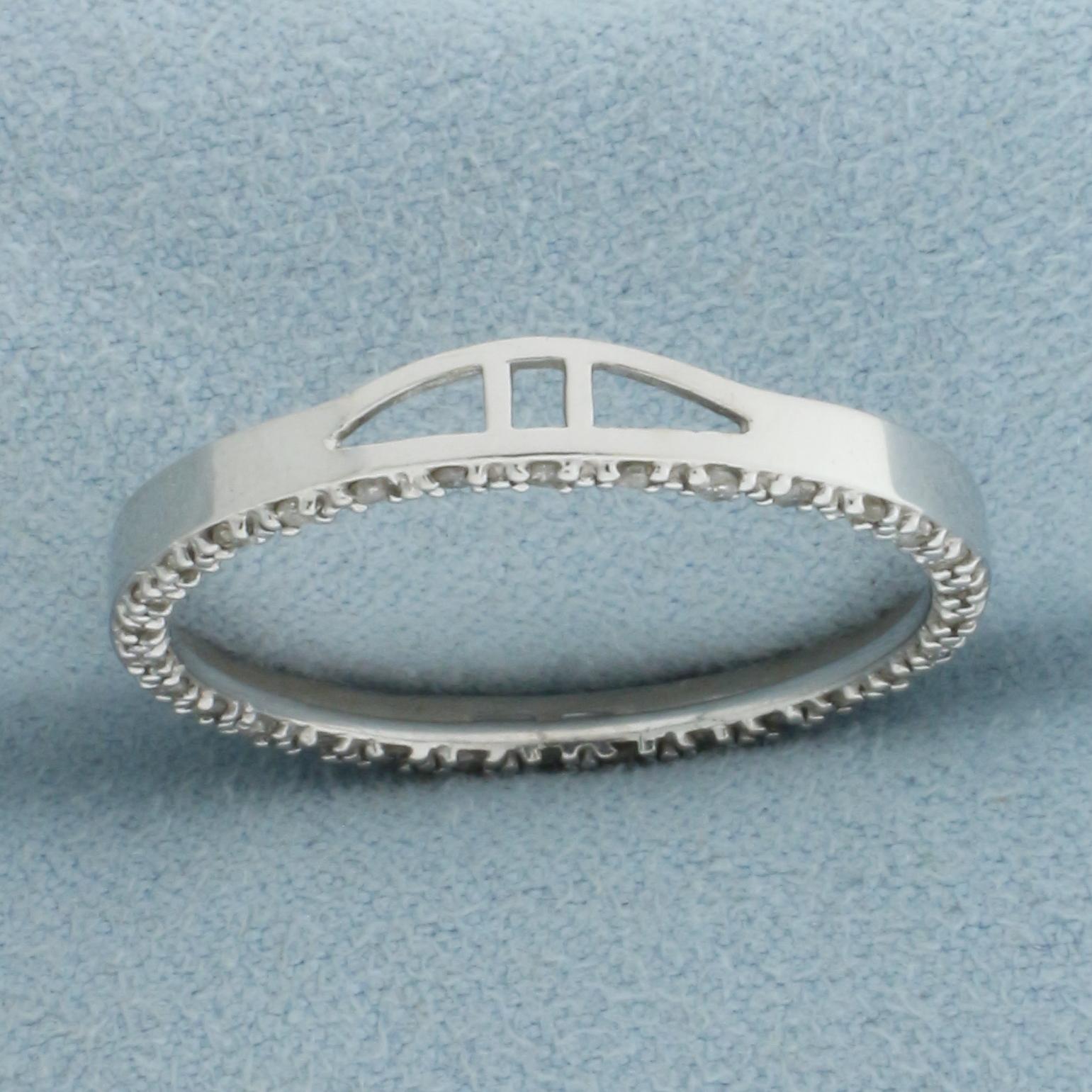 Pave Diamond Circle Pendant In 10k White Gold