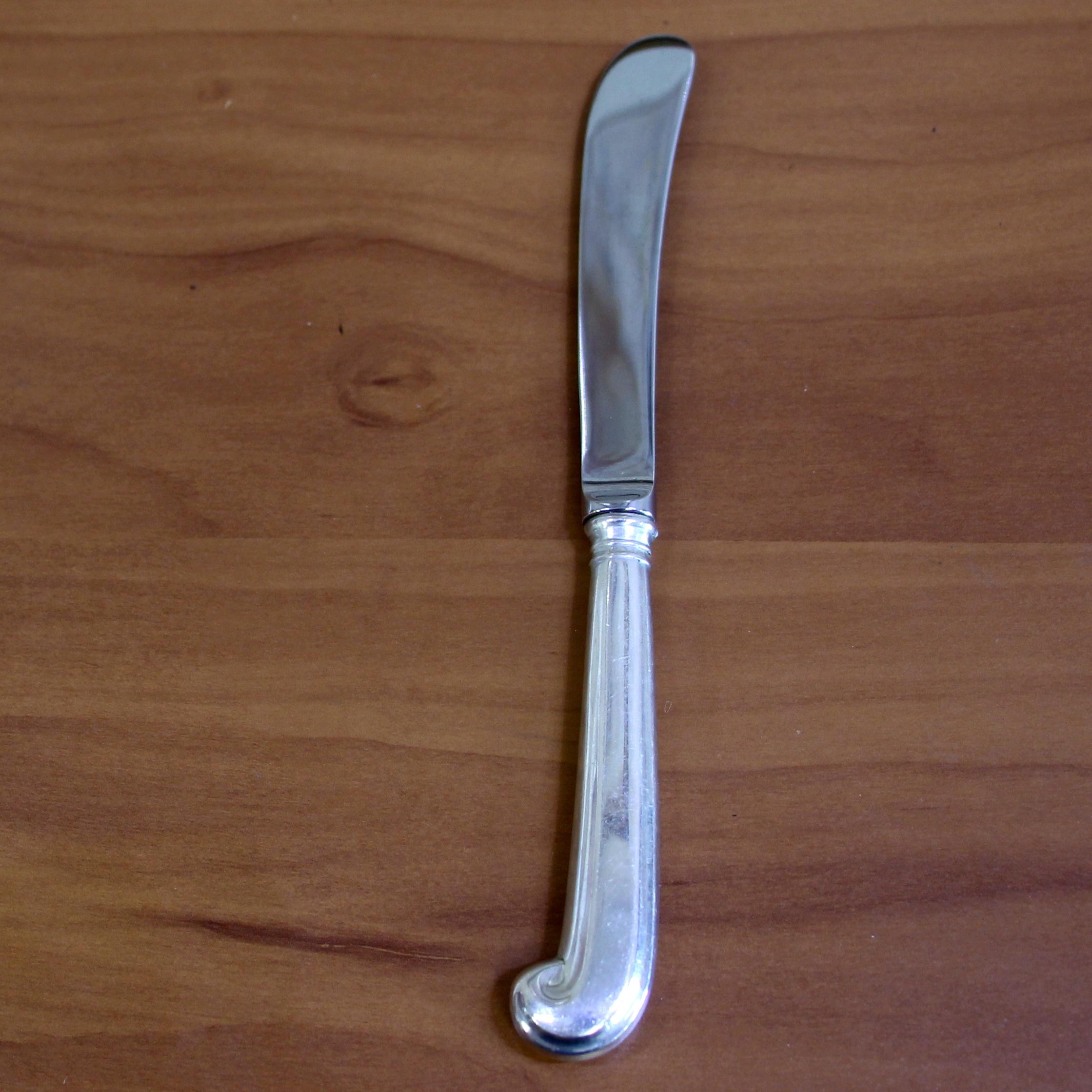 Kirk Stieff "williamsburg Queen Anne" Sterling Silver Flatware Set Of 32