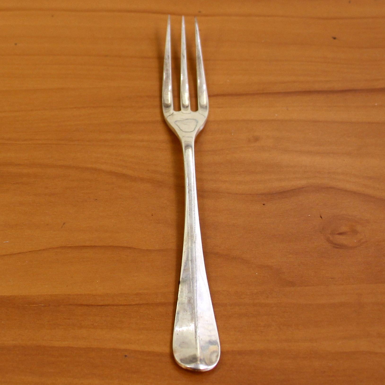 Kirk Stieff "williamsburg Queen Anne" Sterling Silver Flatware Set Of 32