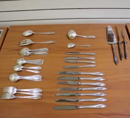 Towle "sculptured Rose" Sterling Silver Flatware Set Of 42