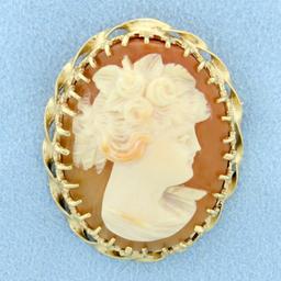 Vintage Hand Cared Shell Cameo Pin Or Pendant In 14k Yellow Gold