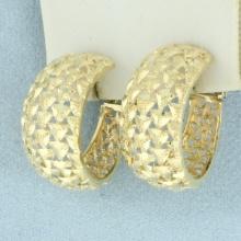 Diamond Cut Woven Design Hoop Earrings In 14k Yellow Gold