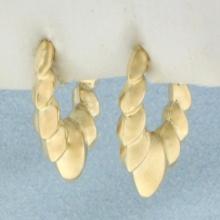 Scalloped Shrimp Hoop Earrings In 14k Yellow Gold