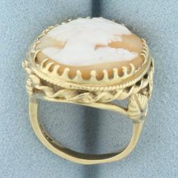 Large Vintage Shell Cameo Ring In 14k Yellow Gold