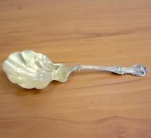 Whiting "king Edward" Sterling Silver Large Solid Shell Serving Spoon