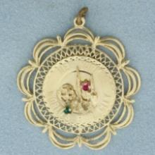 New York World's Fair City Pendant Or Charm In 14k Yellow Gold