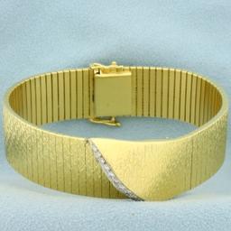 Designer Unique Matte Finish Diamond Bracelet In 18k Yellow Gold