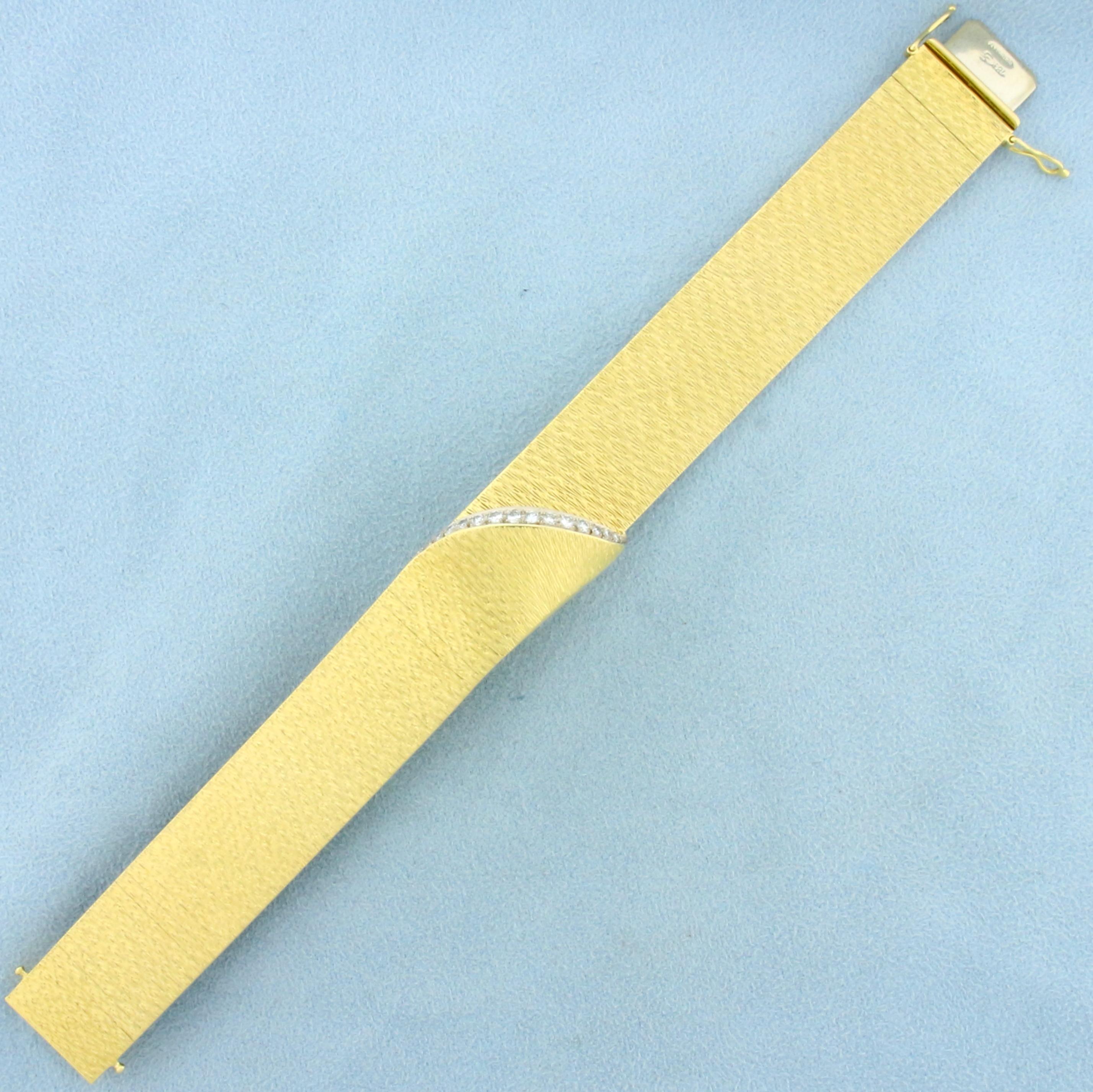 Designer Unique Matte Finish Diamond Bracelet In 18k Yellow Gold