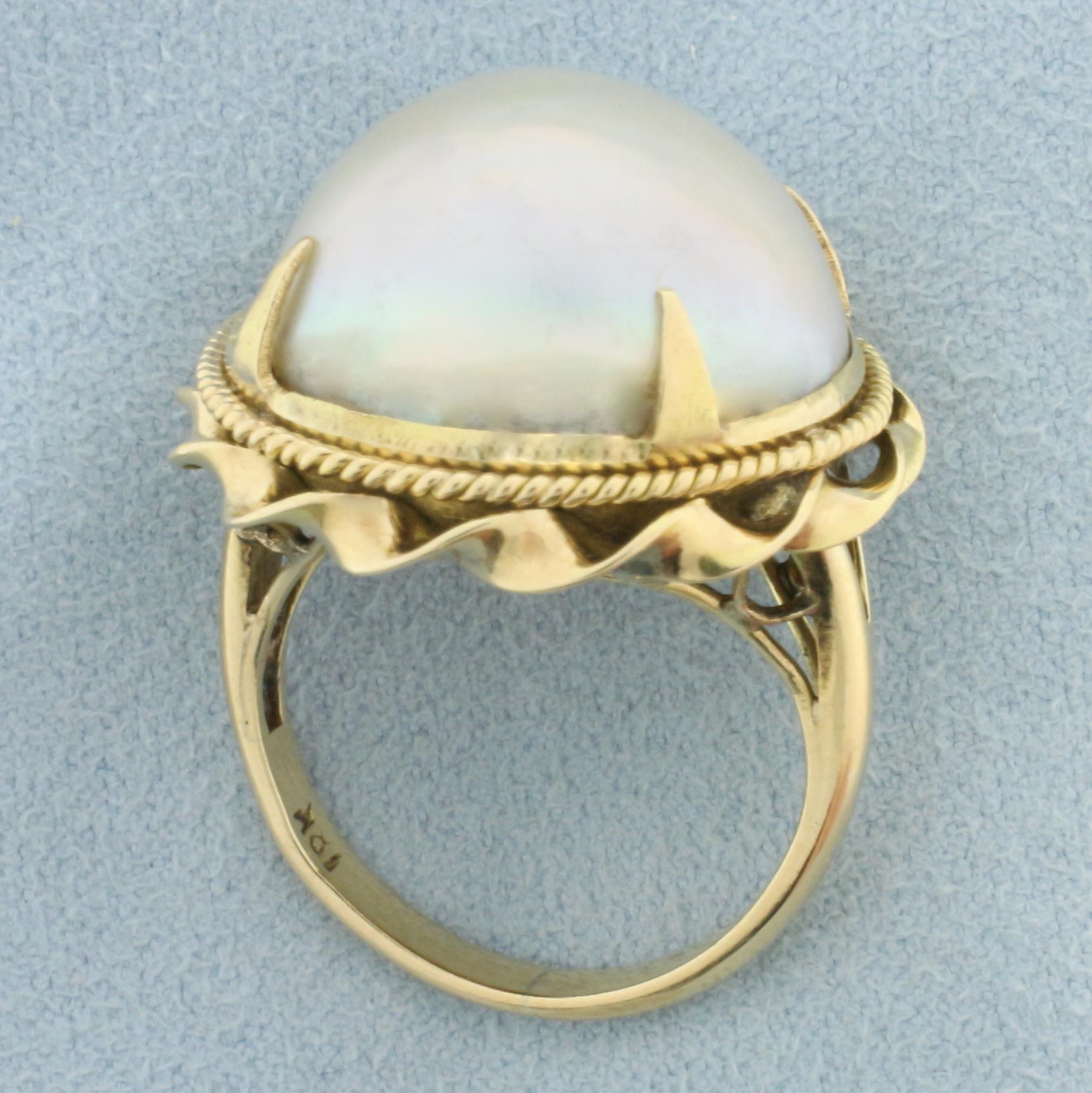 Vintage Mother Of Pearl Statement Ring In 10k Yellow Gold